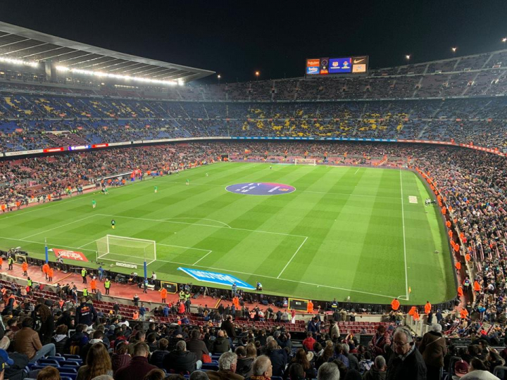 Camp Nou mezzo vuoto, anche il Barcellona ha problemi di pubblico