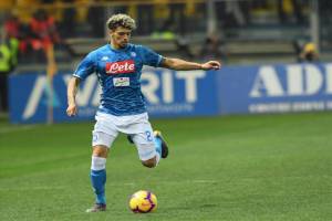 L’Equipe: al Psg interessa Malcuit ma il Napoli chiede troppo item-thumbnail