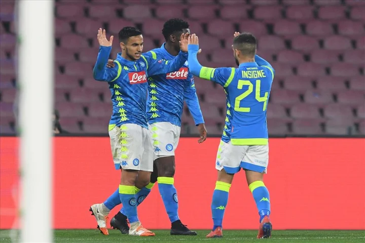 Ounas Napoli
