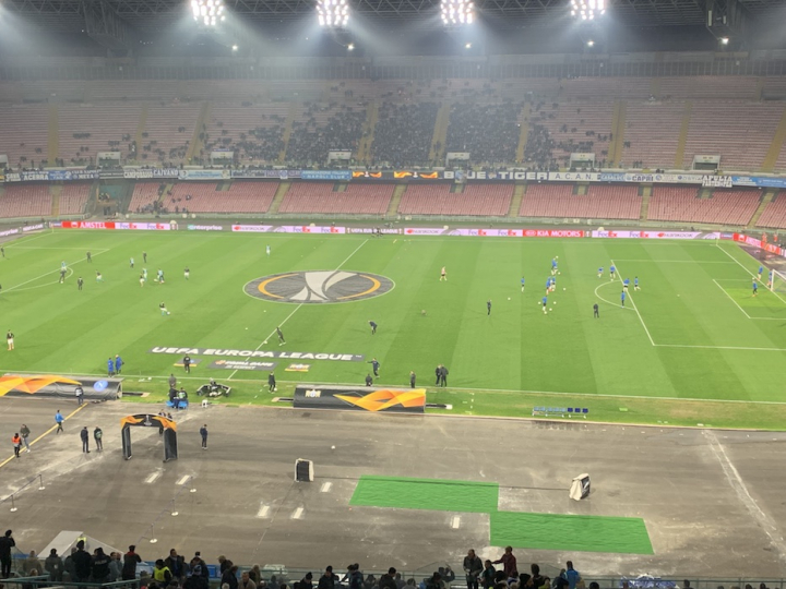 Proseguono i lavori al San Paolo. Si smantellano i sediolini degli anelli inferiori Proseguono i lavori al San Paolo. Si smantellano i sediolini degli anelli inferiori