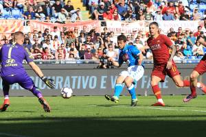 Il Napoli marcia su Roma, domina il derby del Sole e conquista le mura della Capitale item-thumbnail