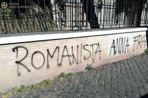 Scritte antisemite a Roma a pochi giorni dal derby item-thumbnail