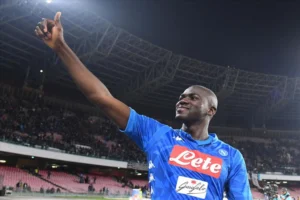 Koulibaly pronto a restare a Napoli