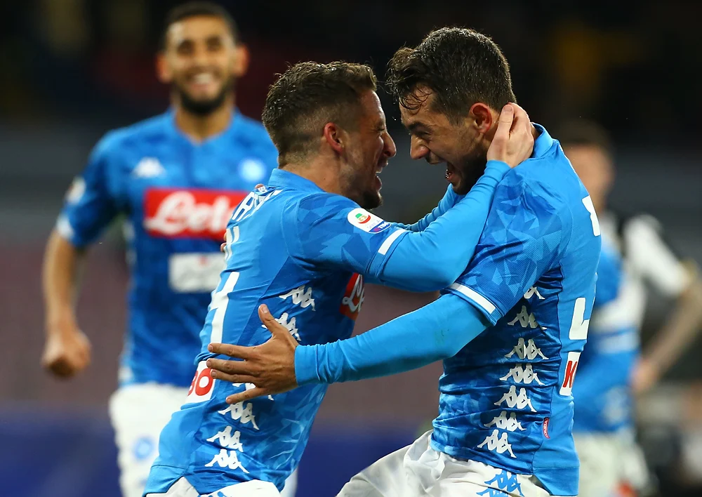 Younes e Mertens