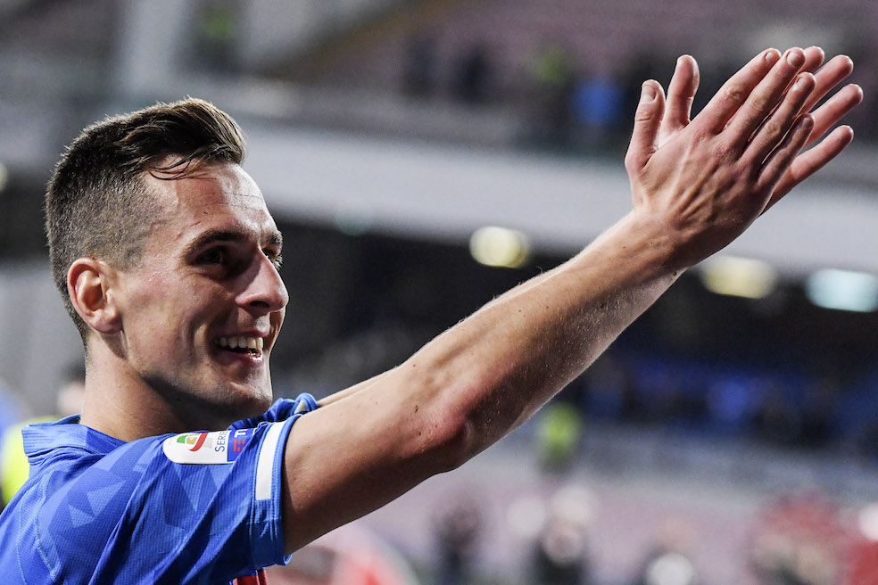 Milik: «Due gol tra me e Messi su punizione? Lui è di un altro pianeta»