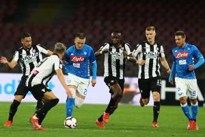 Gazzetta: “Il Napoli accusa pause sempre più lunghe e preoccupanti” item-thumbnail
