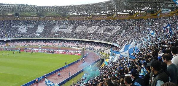 la vezzali apre all'incontro con il calcio per riapertura stadi
