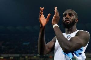 Il caso della maglia di Acerbi si tinge di razzismo item-thumbnail