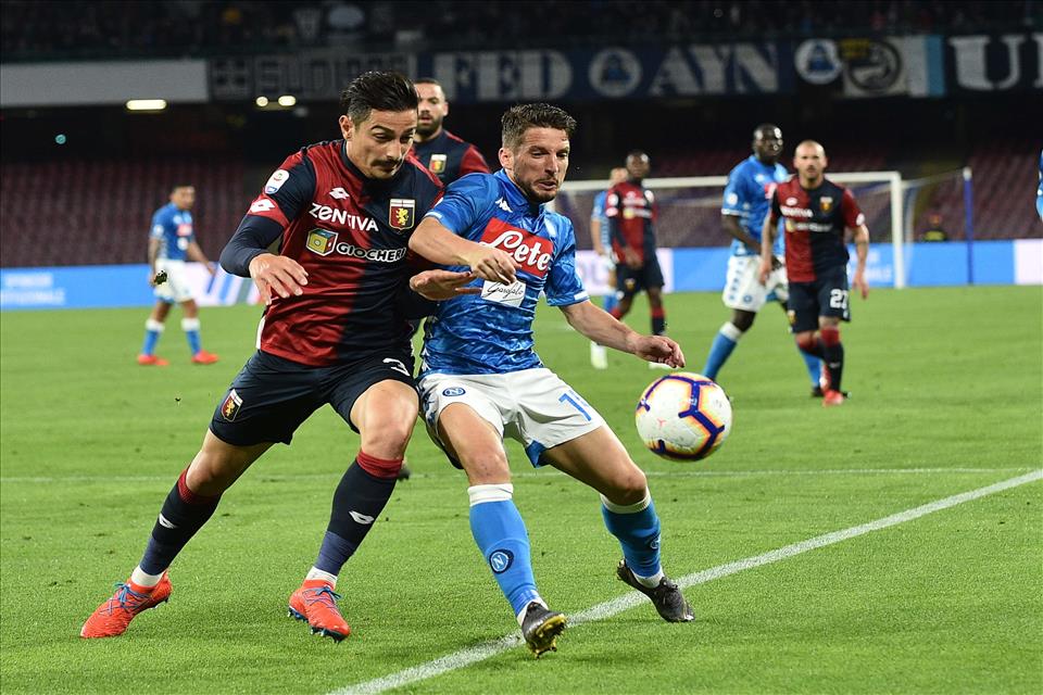 Napoli-Genoa 1-1, pagelle / A Londra si parrà la nobilitate