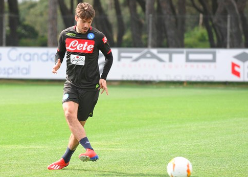 Il Napoli torna ad allenarsi in vista dell’Arsenal Il Napoli torna ad allenarsi in vista dell’Arsenal