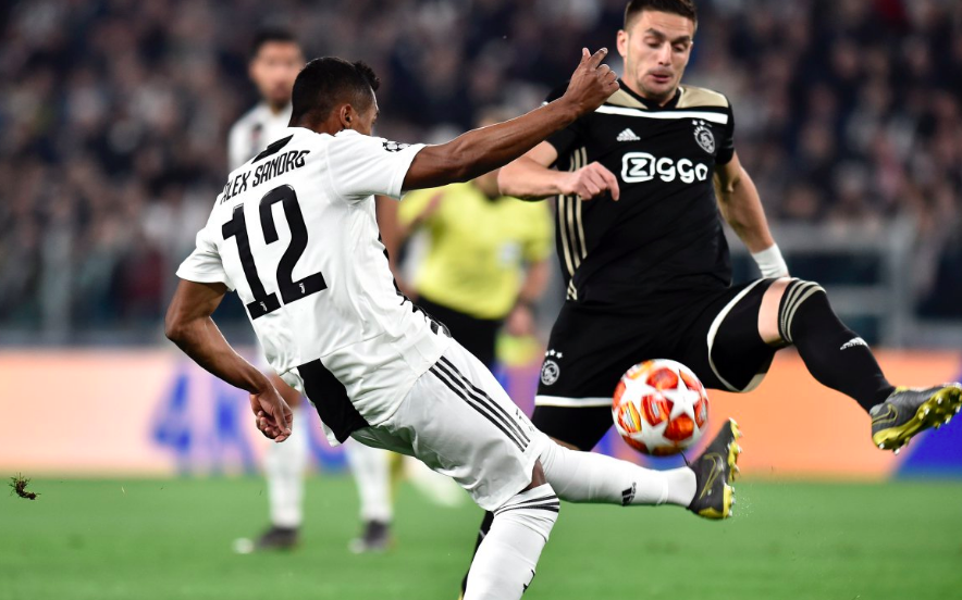 Sky: «La Juventus non è stata capace di arginare la spregiudicatezza e il talento dell’Ajax» Sky: «La Juventus non è stata capace di arginare la spregiudicatezza e il talento dell’Ajax»