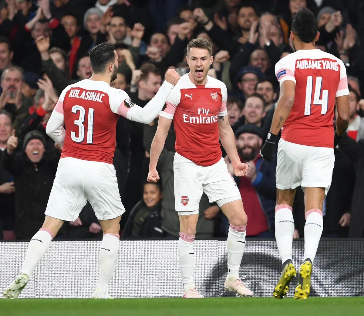 La Premier non vuole giocarearsenal