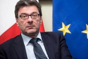 Giorgetti: “Agli italiani interessa chi allenerà la Juve, più che la politica” item-thumbnail