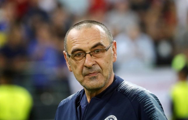 Il presidente del Sorrento a Sarri: “Torna, ti diamo 4500 euro al mese” Il presidente del Sorrento a Sarri: “Torna, ti diamo 4500 euro al mese”
