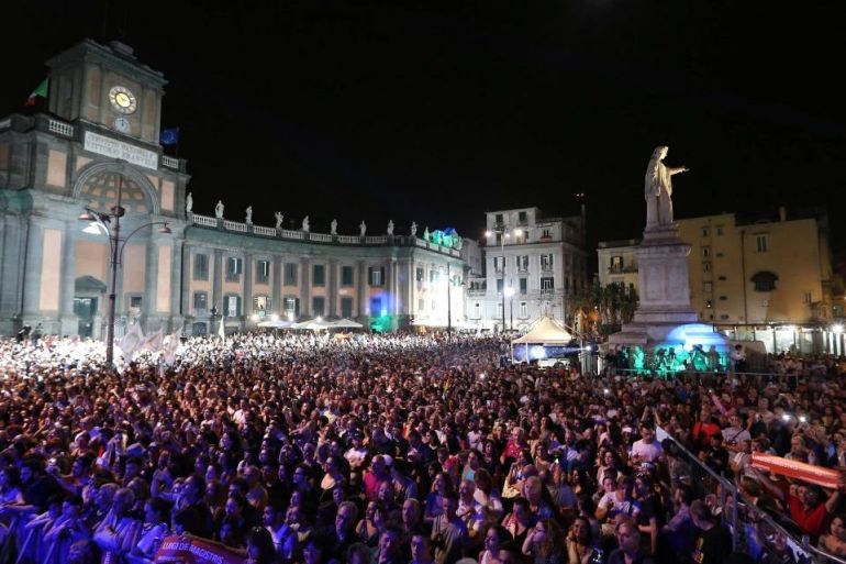 1° maggio. Il concerto di piazza Dante finanziato dalla tassa di soggiorno dei turisti