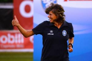 La Bertolini contro il maschilismo del calcio: «Chiamatemi “miss”, non “mister”» item-thumbnail