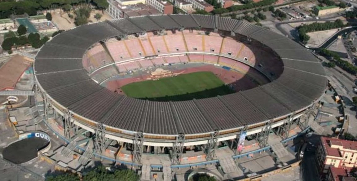 Intitolare il nuovo stadio a Maradona