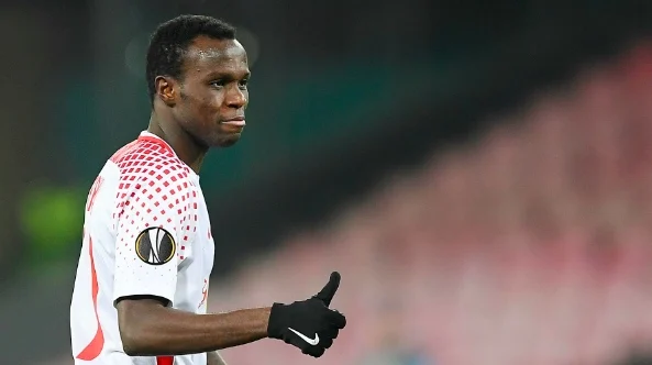 Psv Na Bangna sostituto Lozano