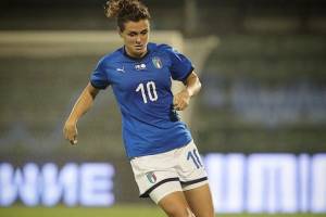 Cristiana Girelli: “Se ero un uomo il secondo gol, di interno coscia, non lo facevo” item-thumbnail