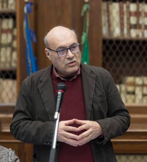 Mercurio (Biblioteca Nazionale): «La sfida è estendere i sentimenti identitari dal “Napoli” a Napoli» Mercurio (Biblioteca Nazionale): «La sfida è estendere i sentimenti identitari dal “Napoli” a Napoli»