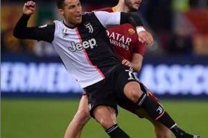 Manolas: uno che per prendere la palla si butta nel fuoco item-thumbnail