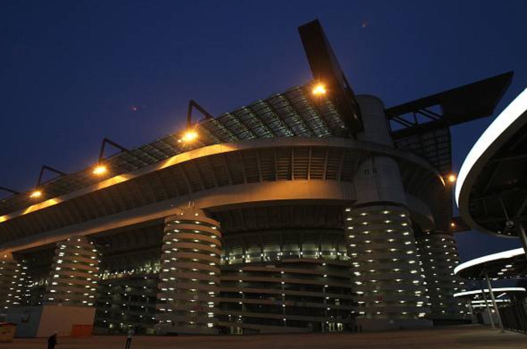 Il presidente del Milan cerca risorse per il nuovo stadio