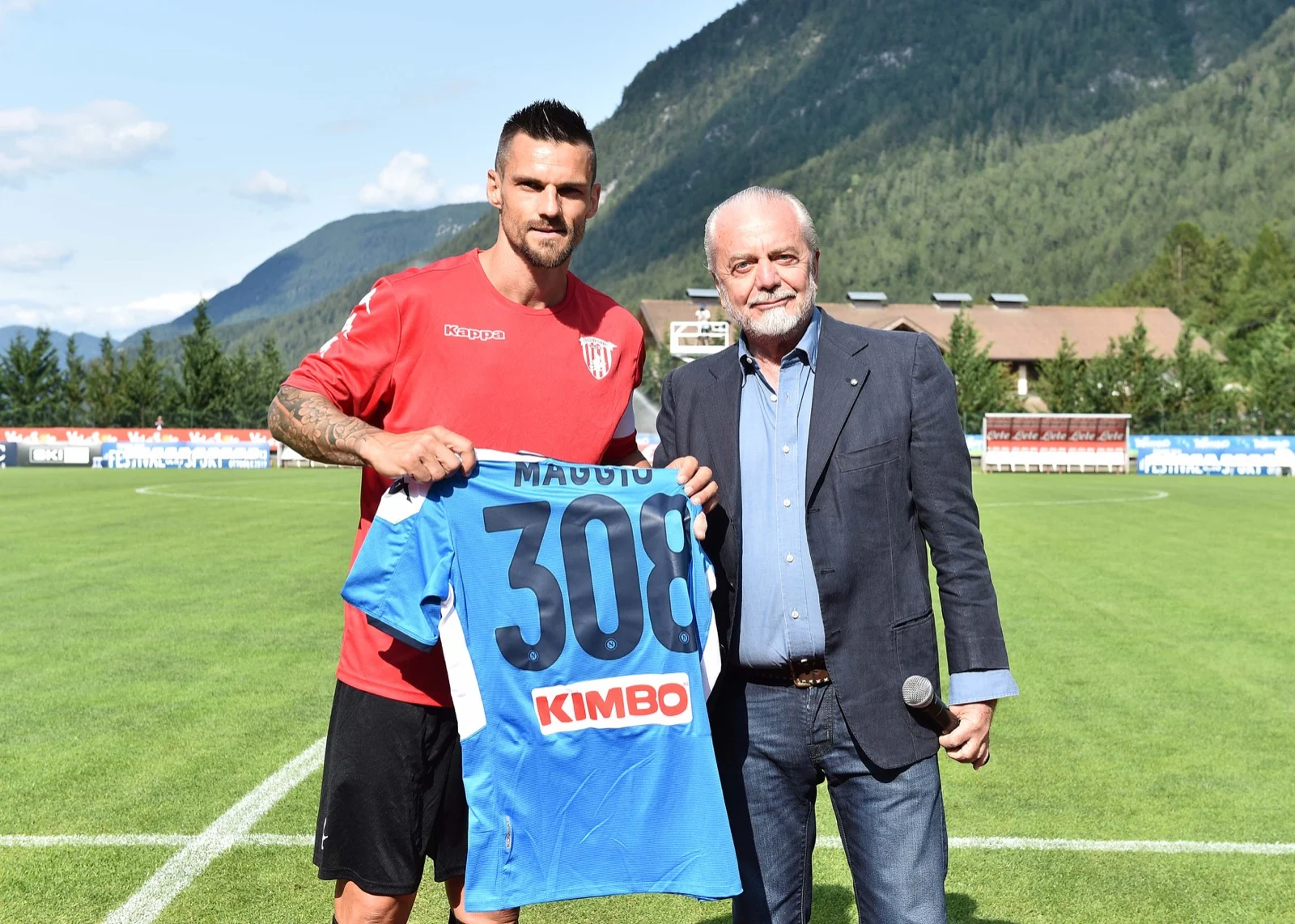 Maggio: «Mi piacerebbe in futuro avere un ruolo nel Napoli»