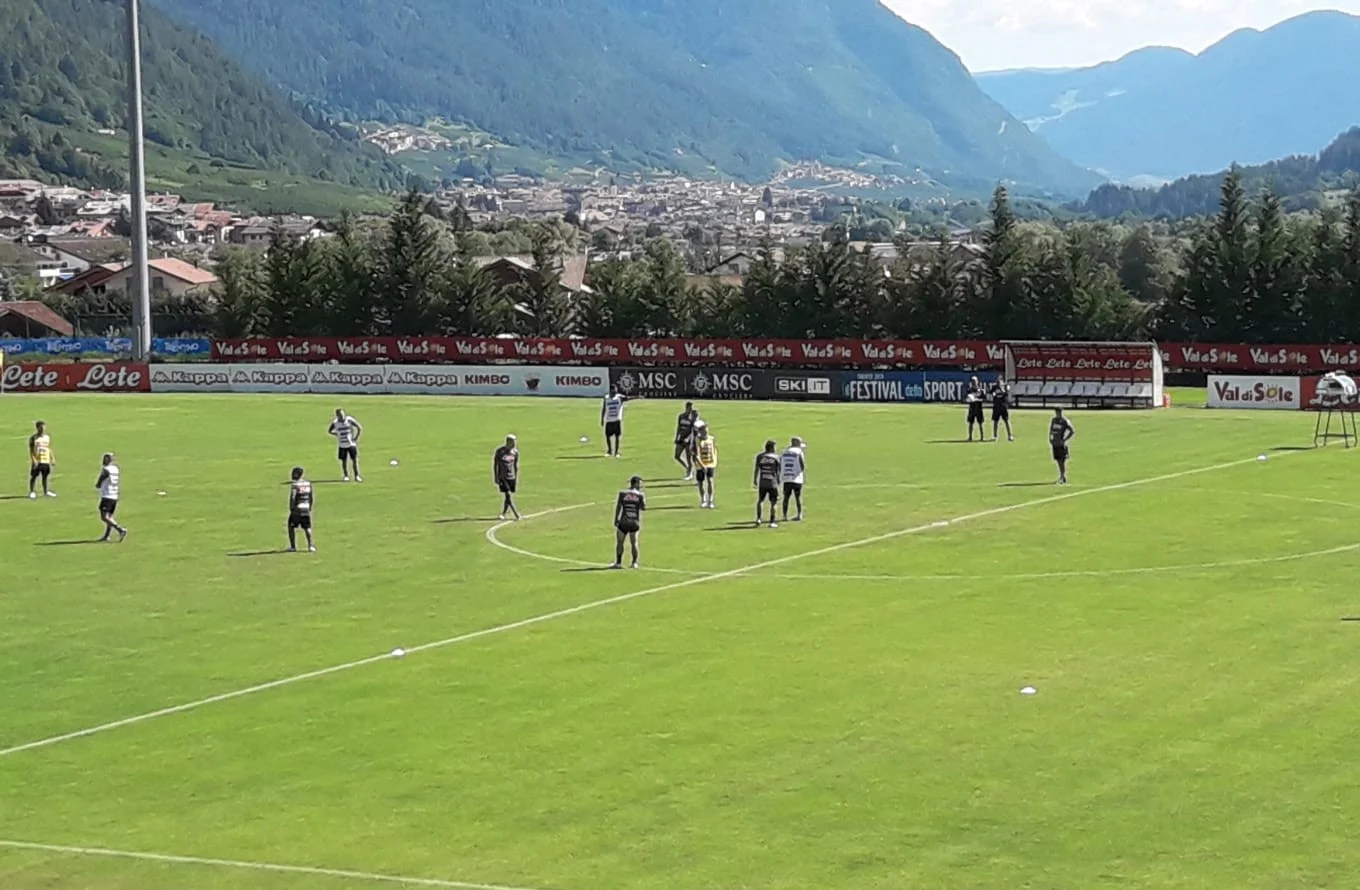ritiro napoli Dimaro