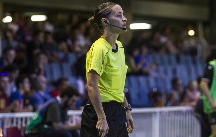 primo arbitro donna liga