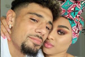 Lady Malcuit: “Napoletani razzisti. Con me sono disgustosi da quando siamo qui” item-thumbnail