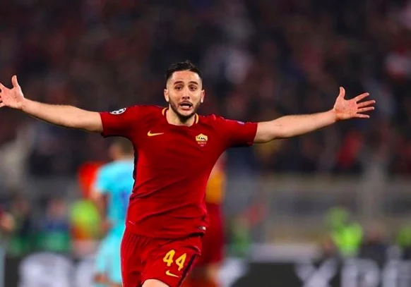 manolas