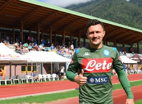 mario rui resta al napoli
