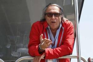 Pernat (re della Moto Gp) tra rutti a Mitterrand, Valentino e Sic: «Che ipocrisia l’Italia senza i troiodromi» item-thumbnail