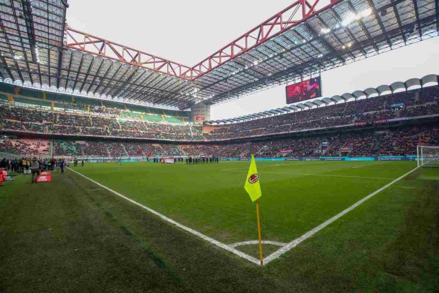 Gazzetta: il coprifuoco alle 23 vale per tutti tranne che per i tifosi allo stadio