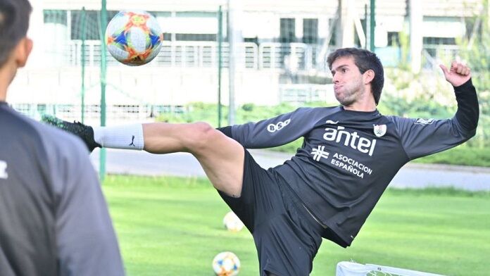 Gazzetta: Nuovo nome per il centrocampo del Napoli, spunta Ginella del Montevideo Gazzetta: Nuovo nome per il centrocampo del Napoli, spunta Ginella del Montevideo