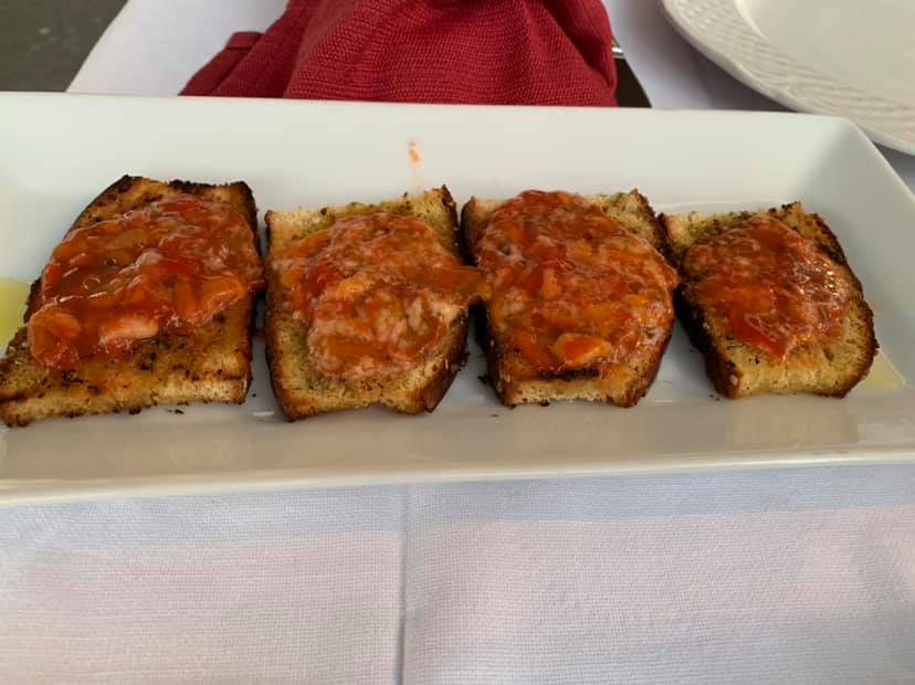 A Palermo le bruschette ai ricci di Spanò sono patrimonio dell’Unesco A Palermo le bruschette ai ricci di Spanò sono patrimonio dell’Unesco