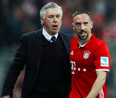 Ribery arriva a Firenze pronto a sfidare ancora Ancelotti