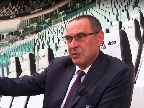 A Sarri restano solo le promozioni