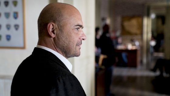 Dialogo tra Montalbano e Catarella sulla Fase 2