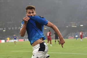 Llorente gioca e segna