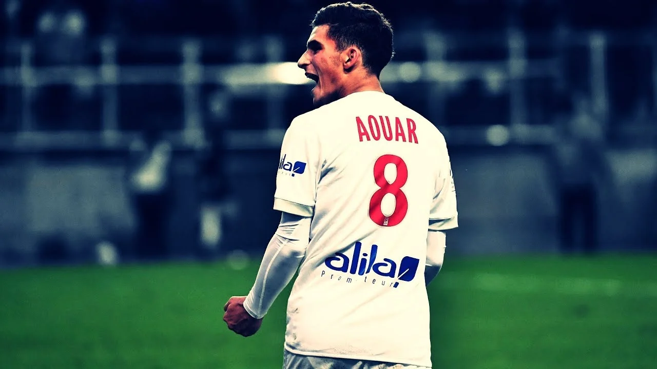 napoli juve aouar