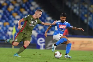 Il Napoli torna al 4-3-3