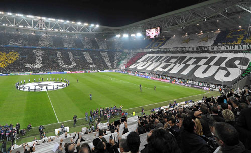 Ultras Juve disertano trasferta Champions per solidarietà ai compagni arrestati