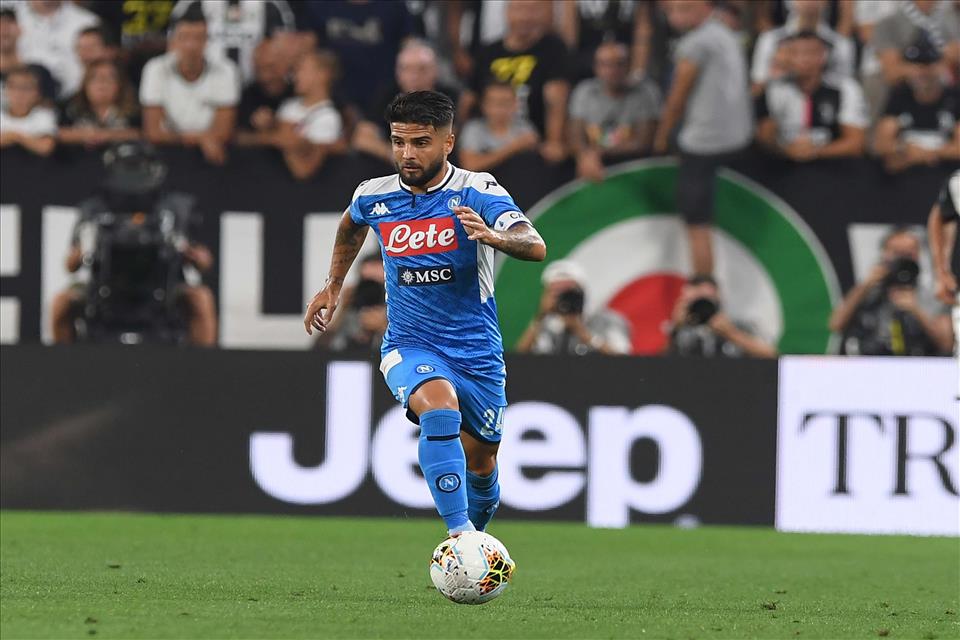 Sconcerti: “Napoli dominato. Perché Ancelotti ha tolto Insigne? Non sembrava infortunato” Sconcerti: “Napoli dominato. Perché Ancelotti ha tolto Insigne? Non sembrava infortunato”