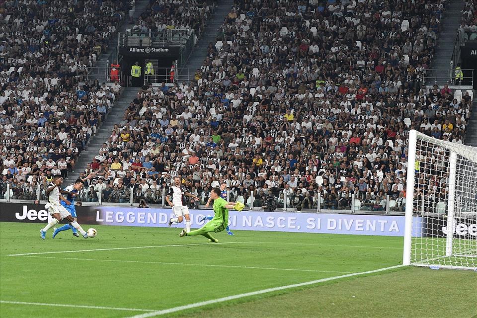 CorSera: Juve bella ma presuntuosa. Per il Napoli perdere così fa male CorSera: Juve bella ma presuntuosa. Per il Napoli perdere così fa male