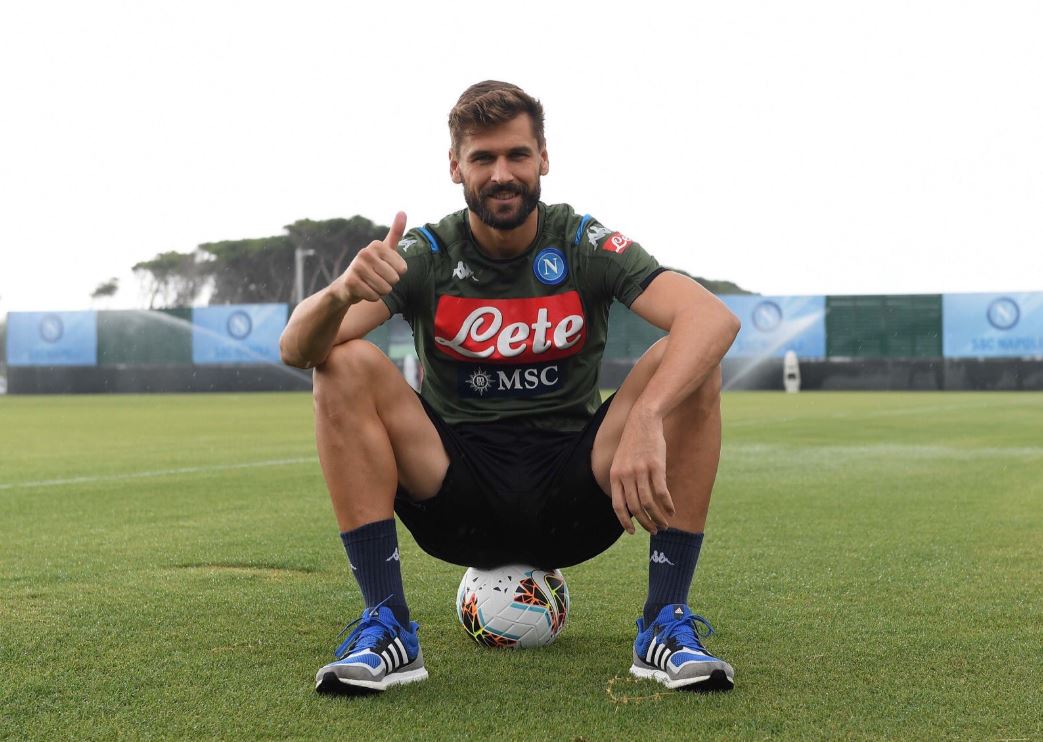 Napoli, lavoro in palestra per Llorente