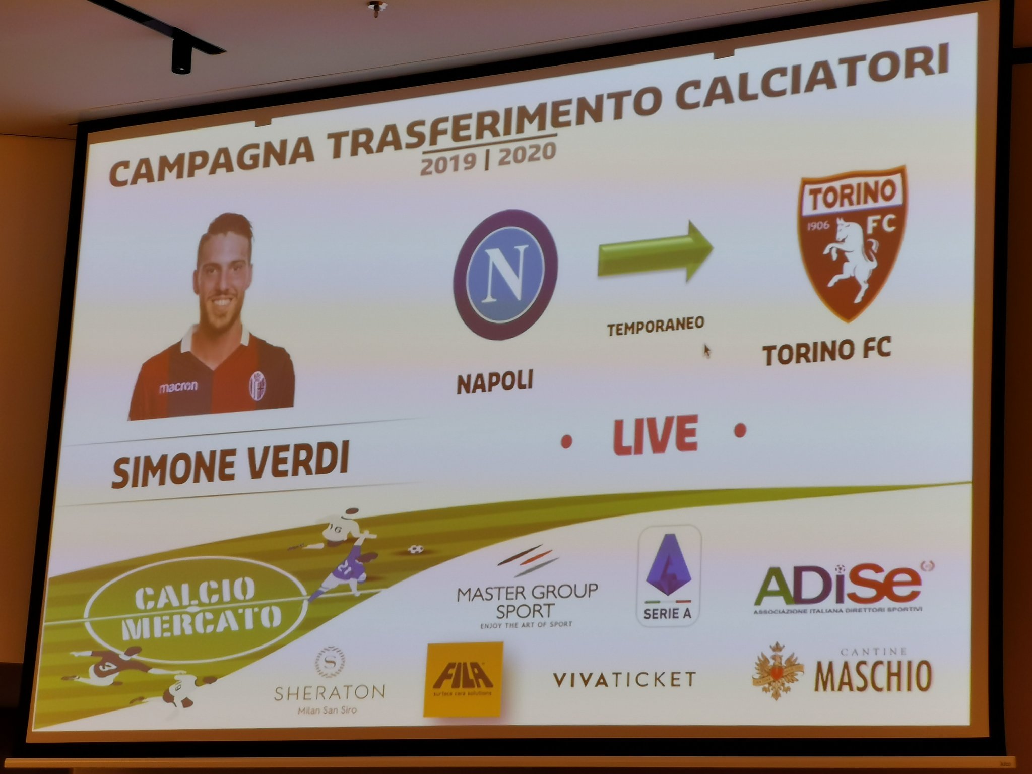 Ufficiale: Verdi al Torino, prestito con obbligo di riscatto (25 milioni) Ufficiale: Verdi al Torino, prestito con obbligo di riscatto (25 milioni)