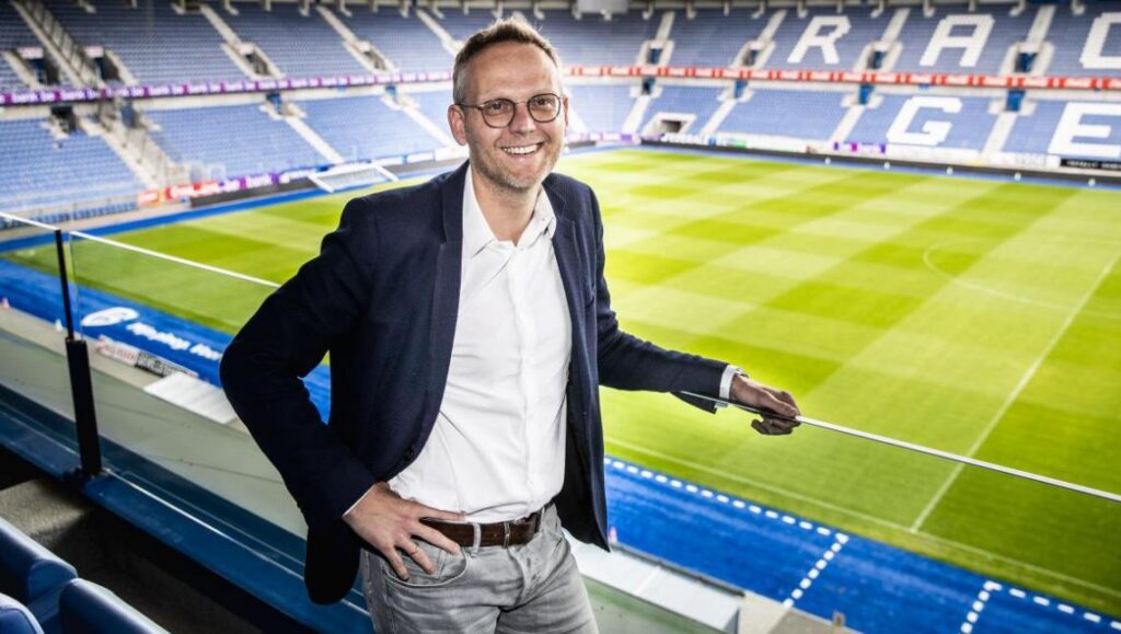 Il presidente del Genk: “Berge? Su di lui ci sono Napoli, Liverpool e tanti altri club europei” Il presidente del Genk: “Berge? Su di lui ci sono Napoli, Liverpool e tanti altri club europei”