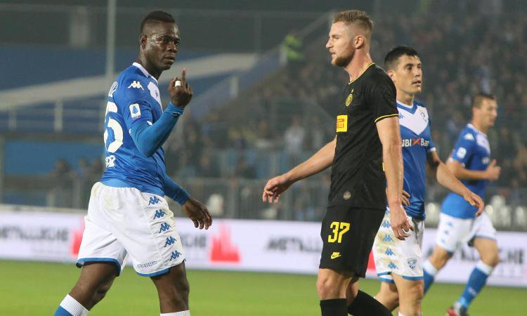 “Cori gravemente intimidatori” a Balotelli: l’Inter pagherà ben… 5.000 euro di multa