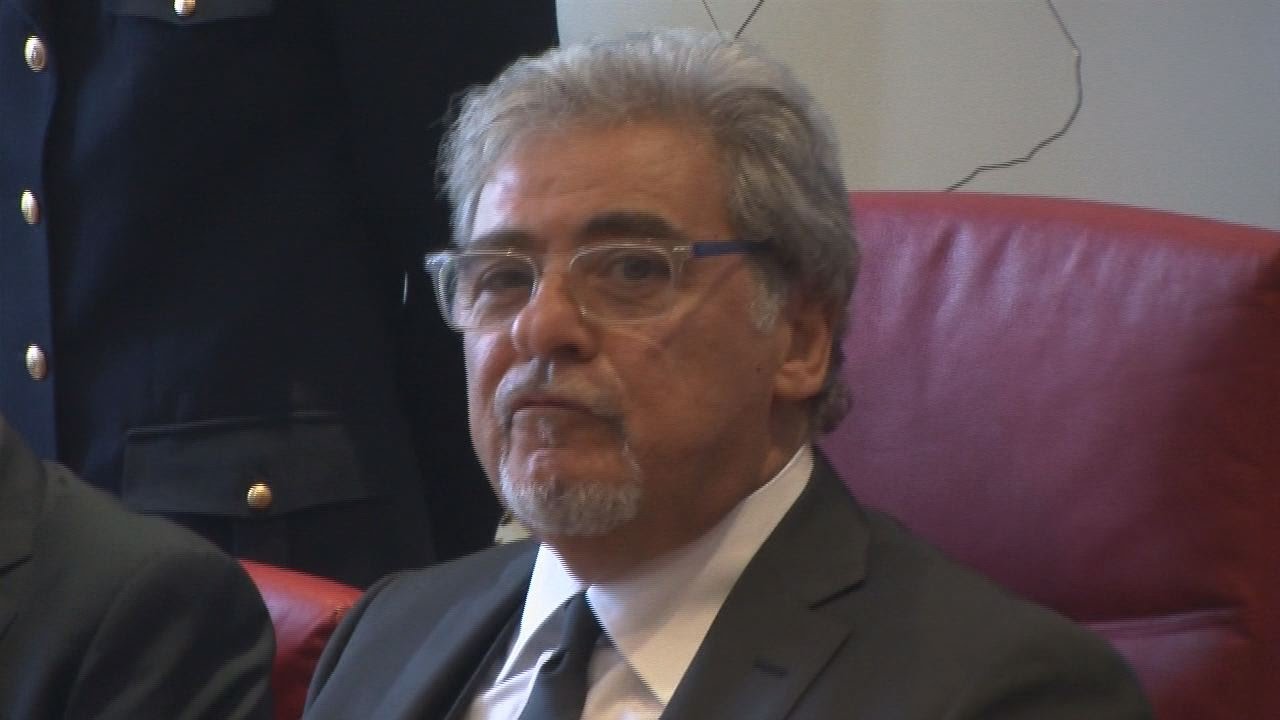 Il security manager della Lazio: “Multe ai tifosi? In Italia si parla, noi abbiamo agito” Il security manager della Lazio: “Multe ai tifosi? In Italia si parla, noi abbiamo agito”